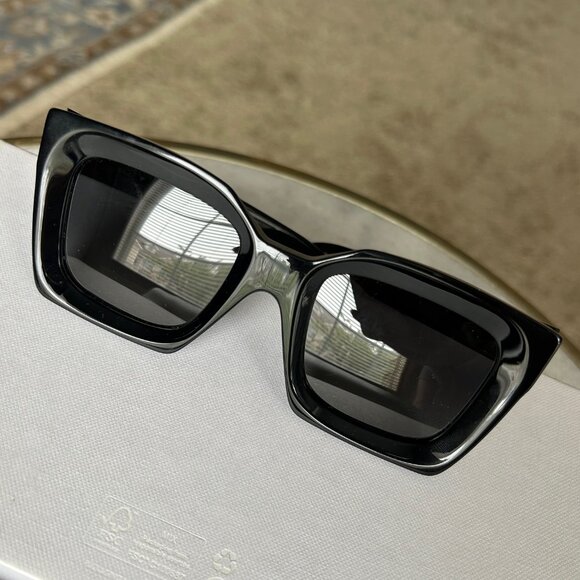 Celine Sunglasses CL40130I - Picture 4 of 9